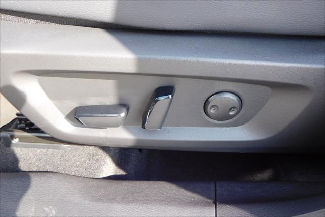 2025 Mitsubishi Outlander PHEV SEL Platinum Edition