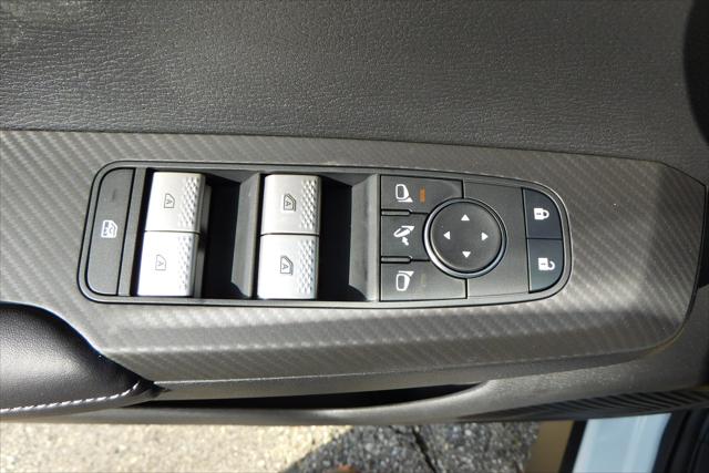 2025 Mitsubishi Outlander PHEV SEL Platinum Edition