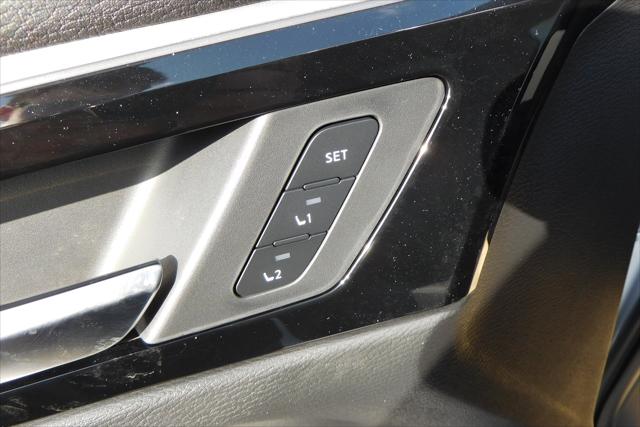 2025 Mitsubishi Outlander PHEV SEL Platinum Edition