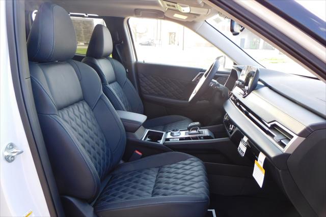 2025 Mitsubishi Outlander PHEV SEL Platinum Edition