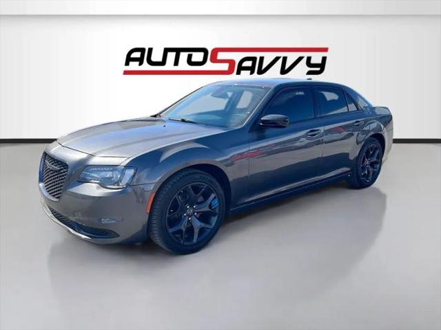2022 Chrysler 300 Touring