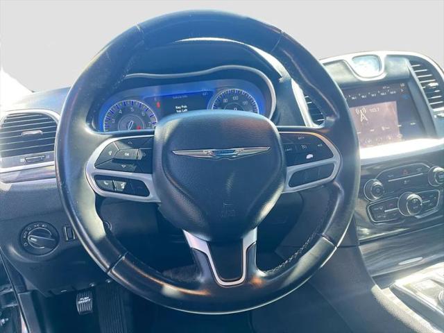 2022 Chrysler 300 Touring