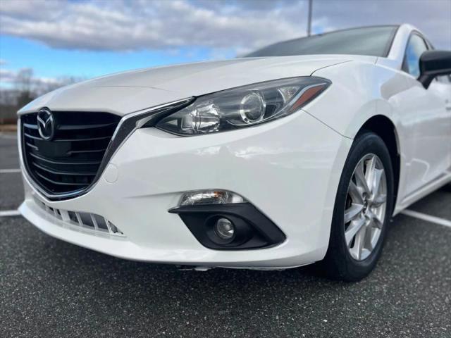 2015 Mazda Mazda3 i Touring