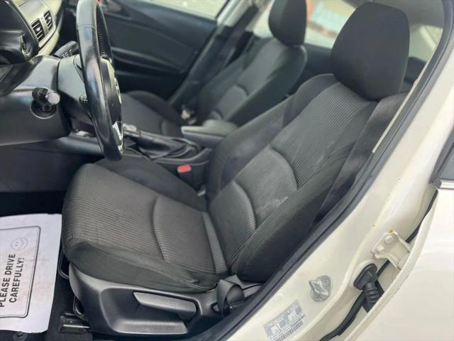 2015 Mazda Mazda3 i Touring