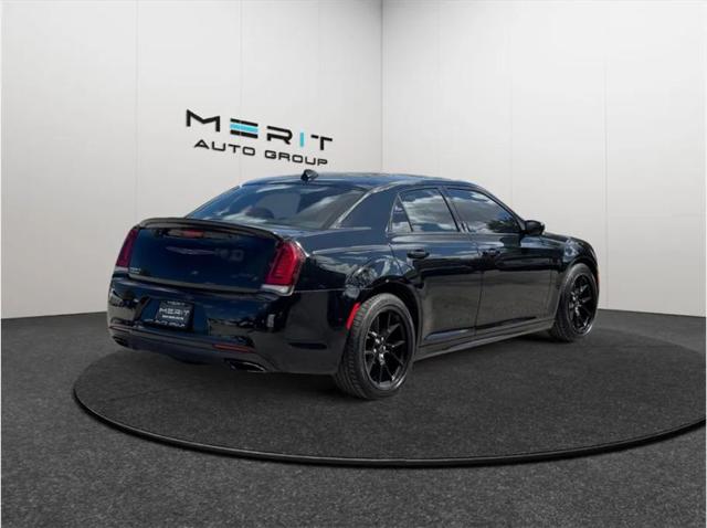 2021 Chrysler 300 300S