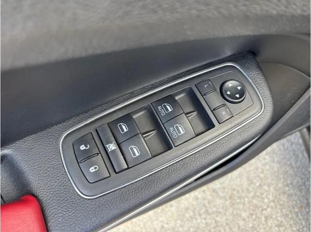 2021 Chrysler 300 300S