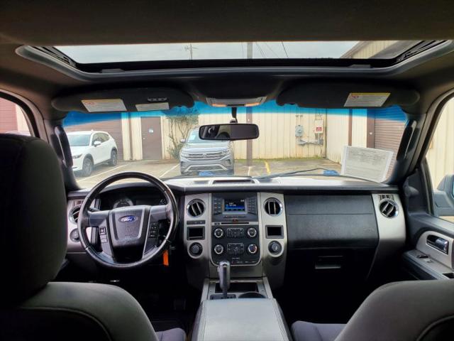 2017 Ford Expedition EL XLT