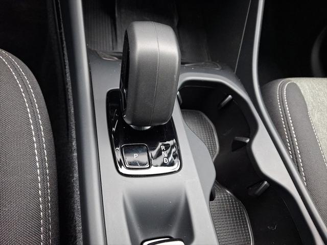2024 Volvo XC40 B5 Core
