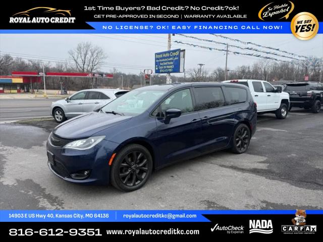 2019 Chrysler Pacifica Touring Plus for sale in Kansas City, MO