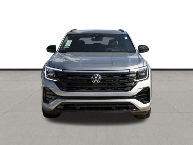 2026 Volkswagen Atlas Cross Sport SEL R-Line Black