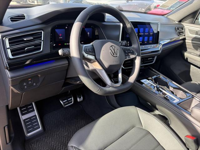 2026 Volkswagen Atlas Cross Sport SEL R-Line Black