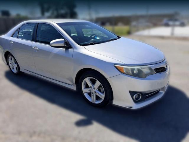 2014 Toyota Camry SE