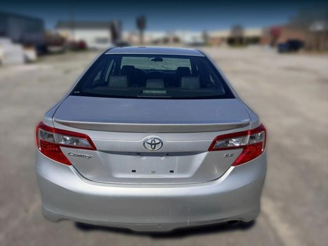 2014 Toyota Camry SE