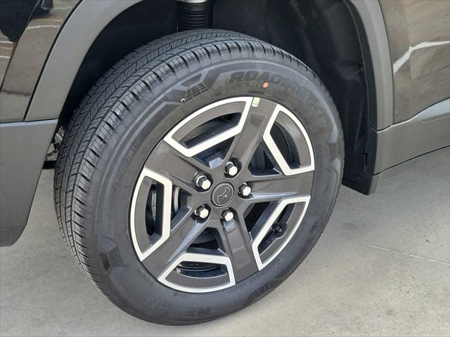 2026 Jeep Cherokee Laredo 4x4