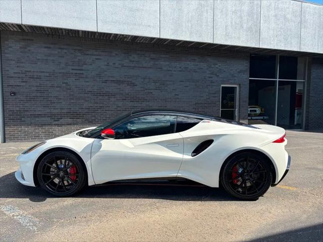 2026 Lotus Emira V6 SE Racing Line