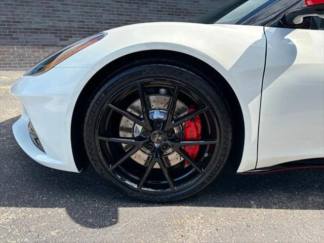2026 Lotus Emira V6 SE Racing Line