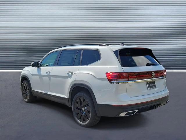2026 Volkswagen Atlas SE with Technology