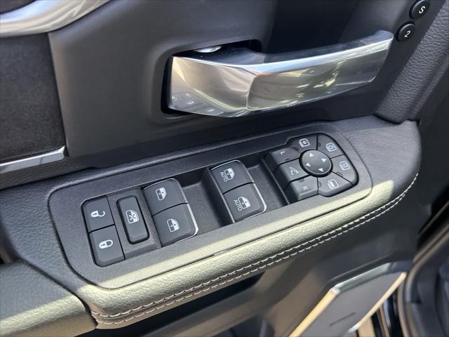 2026 Ram 3500 Laramie Crew Cab 4x4 8 Box