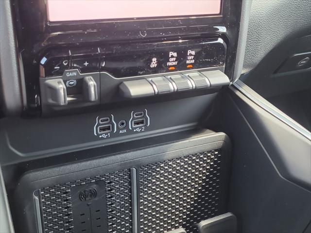 2026 Ram 1500 Big Horn Crew Cab 4x2 57 Box