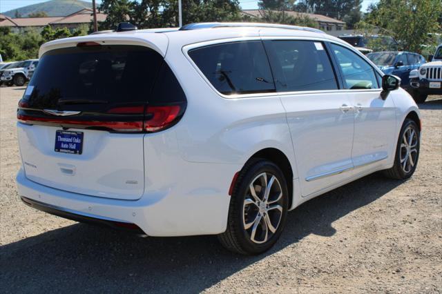 2026 Chrysler Pacifica Pinnacle AWD