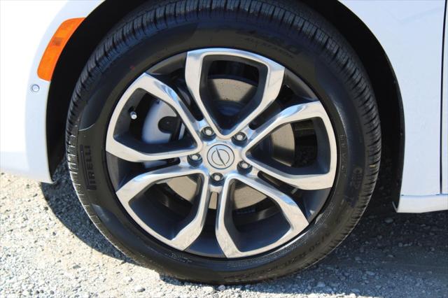 2026 Chrysler Pacifica Pinnacle AWD