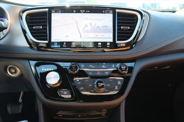 2026 Chrysler Pacifica Pinnacle AWD
