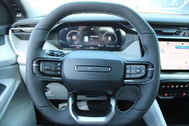 2026 Jeep Cherokee Laredo 4x4