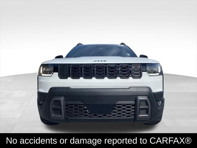 2026 Jeep Cherokee Laredo 4x4
