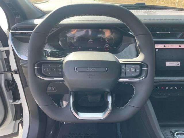 2026 Jeep Cherokee Laredo 4x4