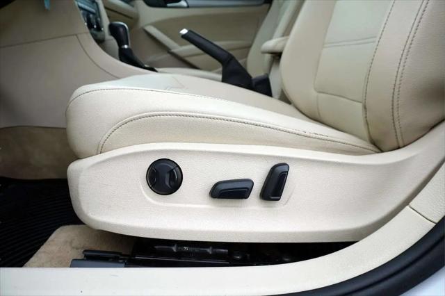 2014 Volkswagen Passat 1.8T Wolfsburg Edition