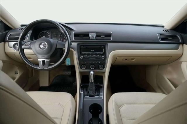 2014 Volkswagen Passat 1.8T Wolfsburg Edition