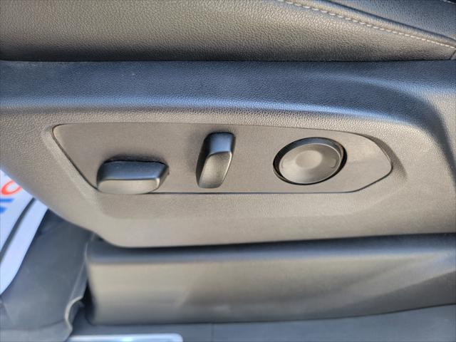 2025 GMC Sierra 3500HD 4WD Crew Cab Long Bed SLT