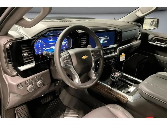 2026 Chevrolet Silverado 1500 4WD Crew Cab Standard Bed LT