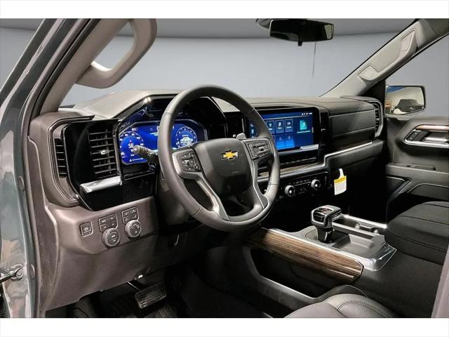 2026 Chevrolet Silverado 1500 4WD Crew Cab Standard Bed LT
