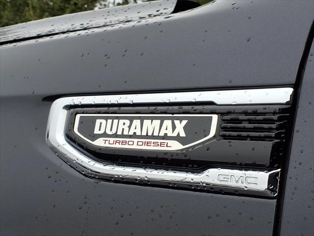 2022 GMC Sierra 1500 4WD Crew Cab Short Box SLT