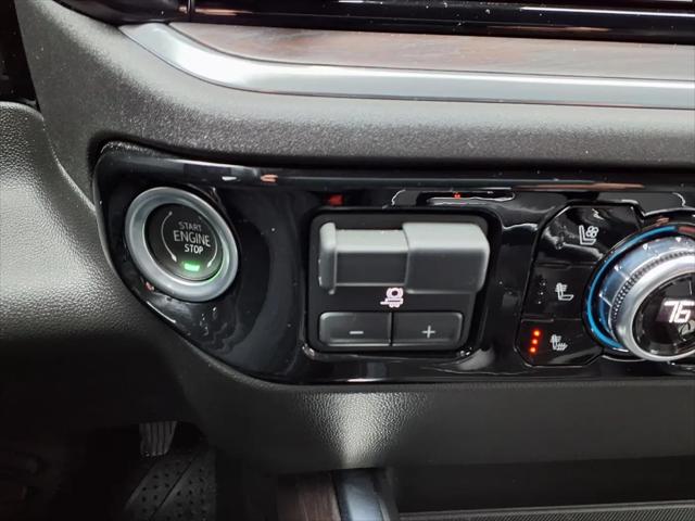 2022 GMC Sierra 1500 4WD Crew Cab Short Box SLT