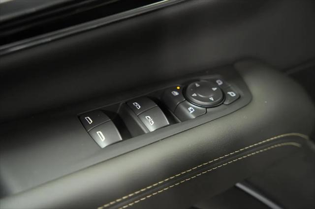 2026 GMC Yukon XL 4WD Elevation