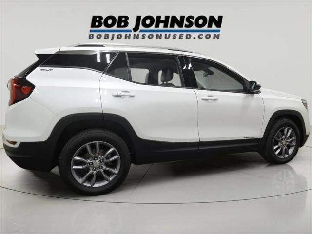 2022 GMC Terrain AWD SLT
