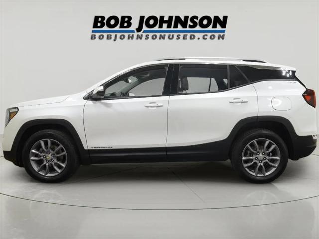 2022 GMC Terrain AWD SLT