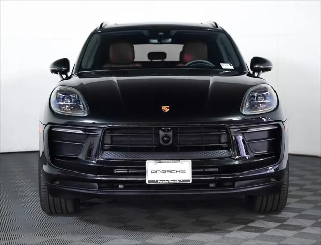 2025 Porsche Macan Macan
