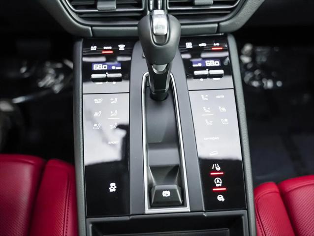 2025 Porsche Macan Macan