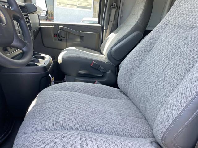 2026 GMC Savana Cargo 2500 Regular Wheelbase, Work Van, RWD