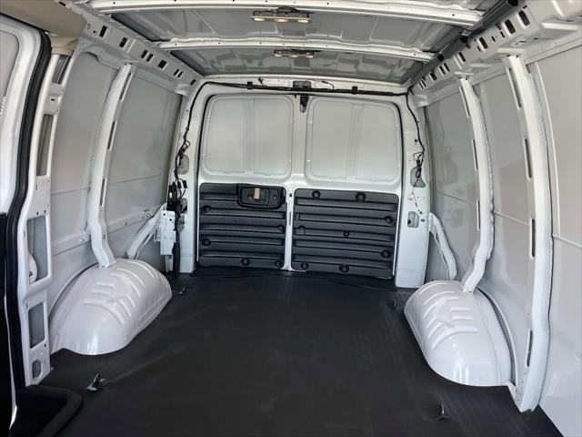 2026 GMC Savana Cargo 2500 Regular Wheelbase, Work Van, RWD