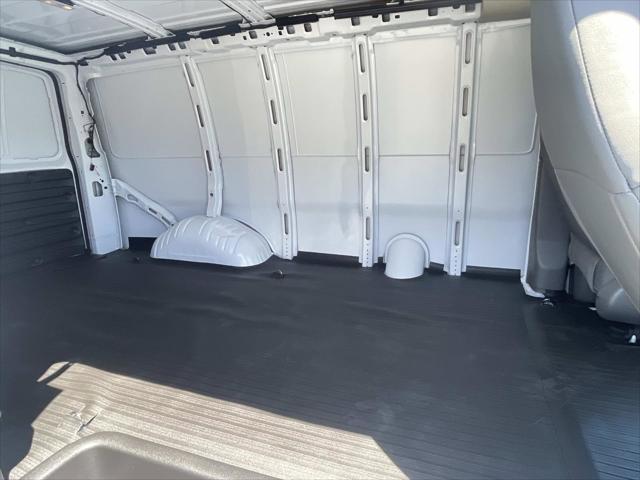 2026 GMC Savana Cargo 2500 Regular Wheelbase, Work Van, RWD