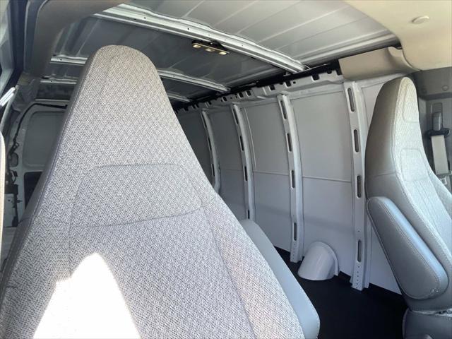 2026 GMC Savana Cargo 2500 Regular Wheelbase, Work Van, RWD