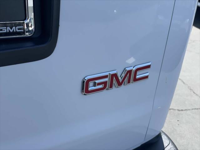 2026 GMC Savana Cargo 2500 Regular Wheelbase, Work Van, RWD