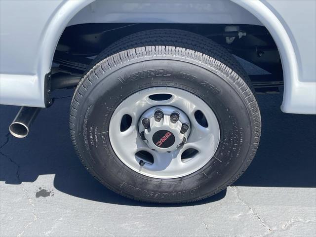 2026 GMC Savana Cargo 2500 Regular Wheelbase, Work Van, RWD