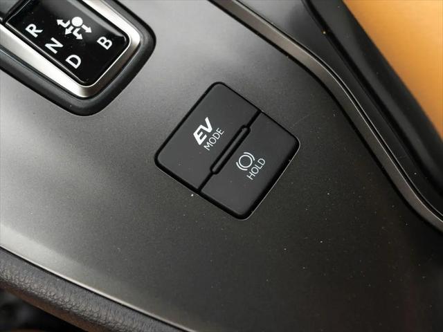 2026 Lexus 300 AWD