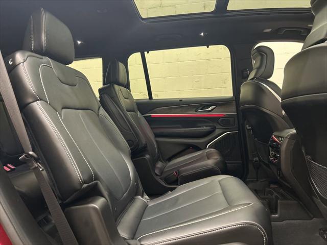 2025 Jeep Grand Cherokee L Overland 4x4