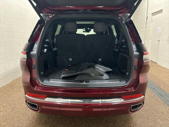 2025 Jeep Grand Cherokee L Overland 4x4